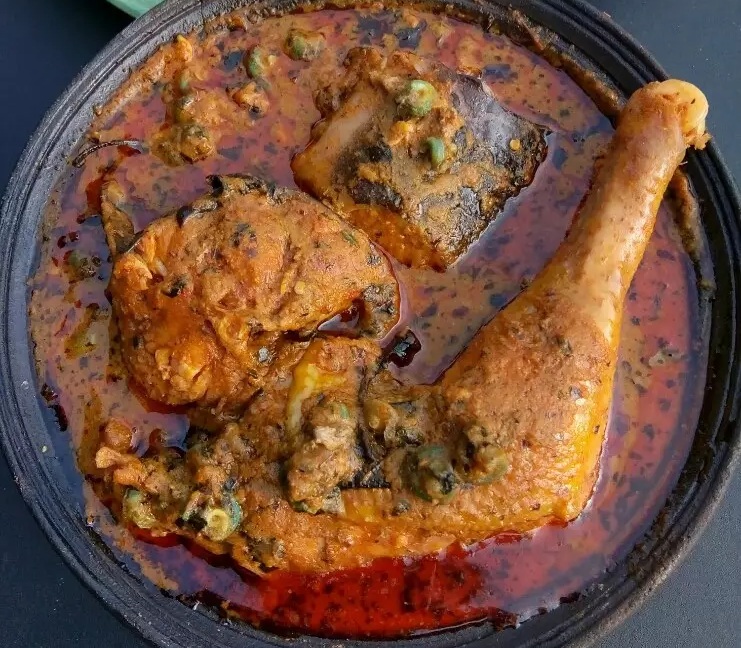 How to Make Nigerian Banga Soup