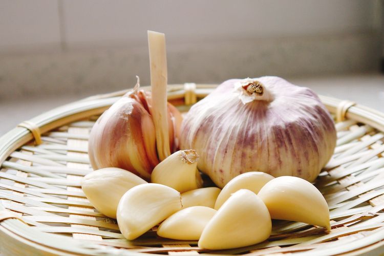 Effects of Too Much Garlic in the Body